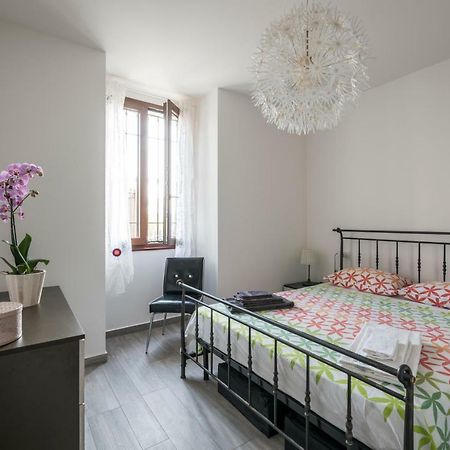 Appartamento Balkissa San Felice del Benaco Exterior photo